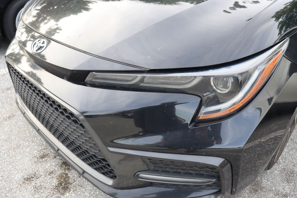 Thumbnail: 2021 Toyota Corolla - 3