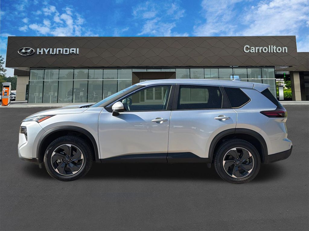 Used 2025 Silver Nissan SV image 8