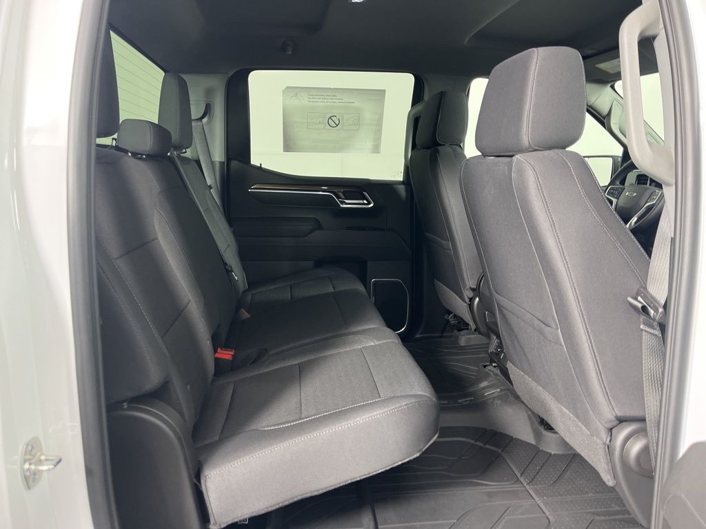 Thumbnail: 2026 Chevrolet Silverado 1500 - 11