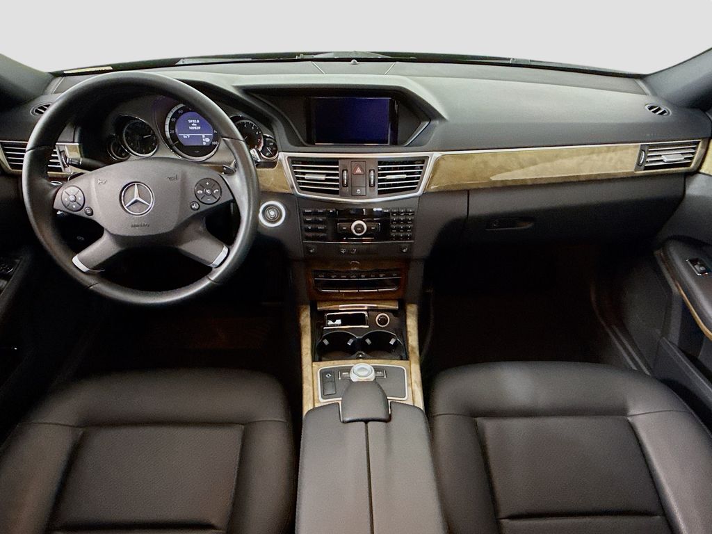 Thumbnail: 2010 Mercedes-Benz E-Class - 13
