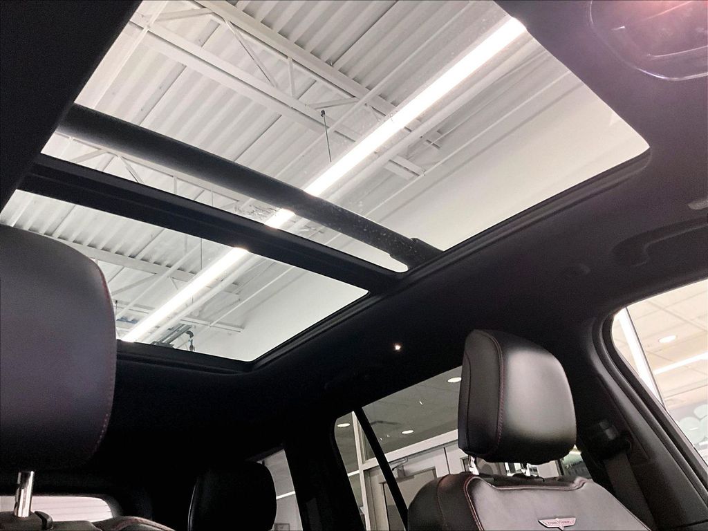 2022 Jeep Grand Cherokee — photo 22