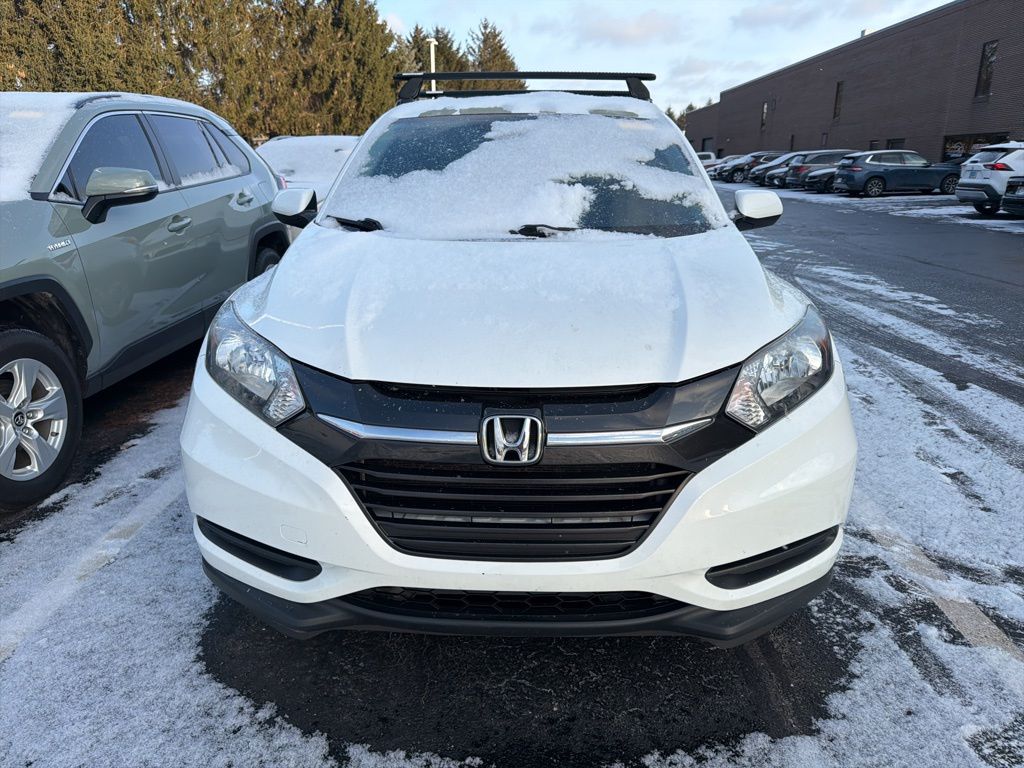 Thumbnail: 2017 Honda HR-V - 5