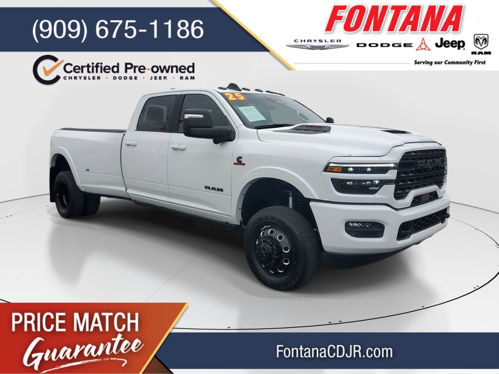 Bright White Clearcoat 2025 RAM 3500 Pickup Truck Four-Wheel Drive 8-Speed Automatic