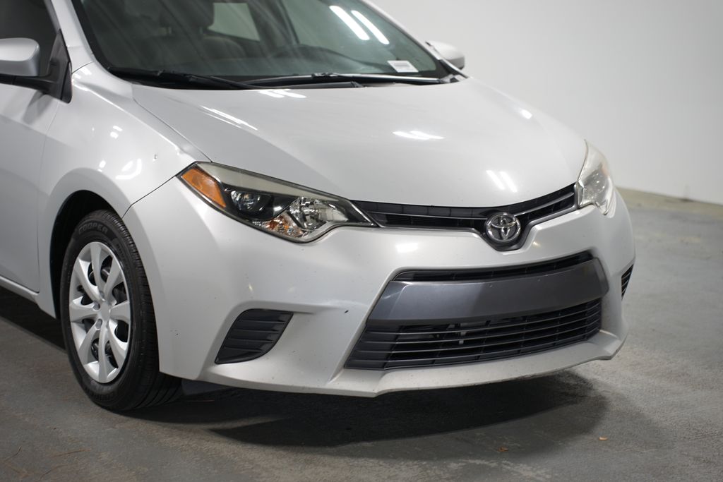 2015 Toyota Corolla LE 4