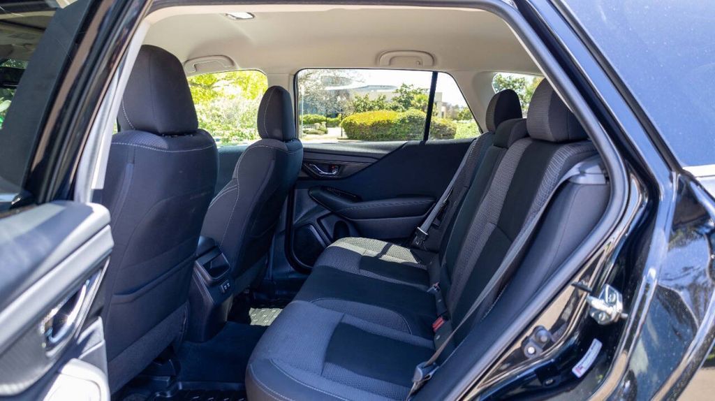 Used 2020 Subaru Outback Premium 4D Sport Utility