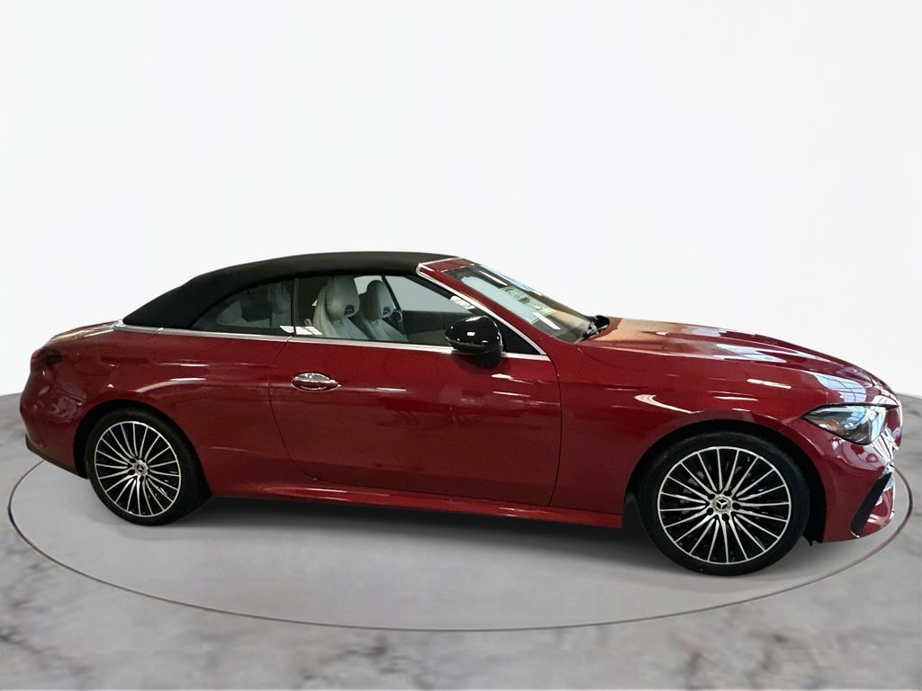 Thumbnail: 2026 Mercedes-Benz CLE - 4