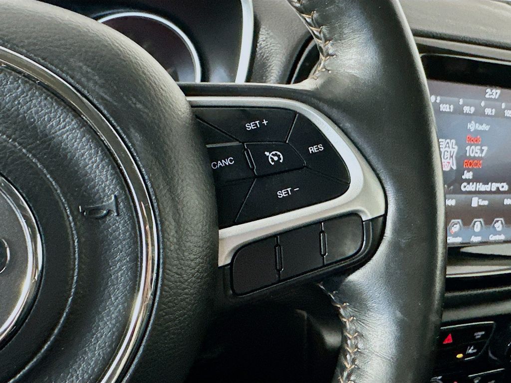 JeepCompass26