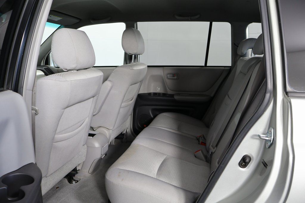 Thumbnail: 2005 Toyota Highlander - 9