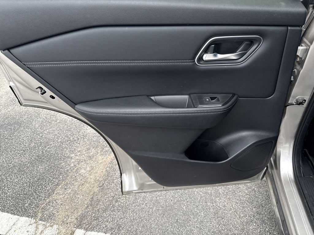 2024 Nissan Rogue Platinum Gold at Toyota of Victoria