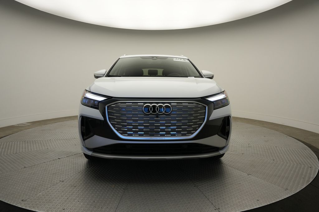 Thumbnail: 2023 Audi Q4 e-tron - 5