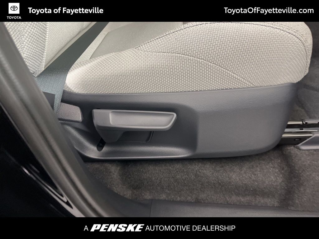 Thumbnail: 2025 Toyota 4Runner - 10