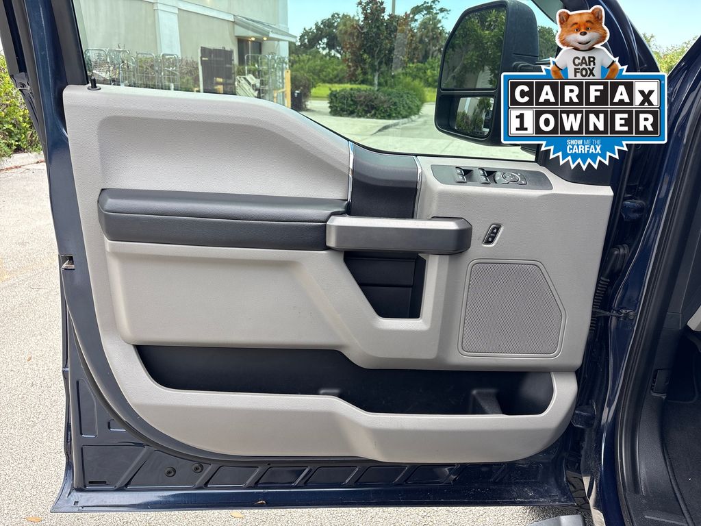 Used 2019 Blue Ford XLT image 15
