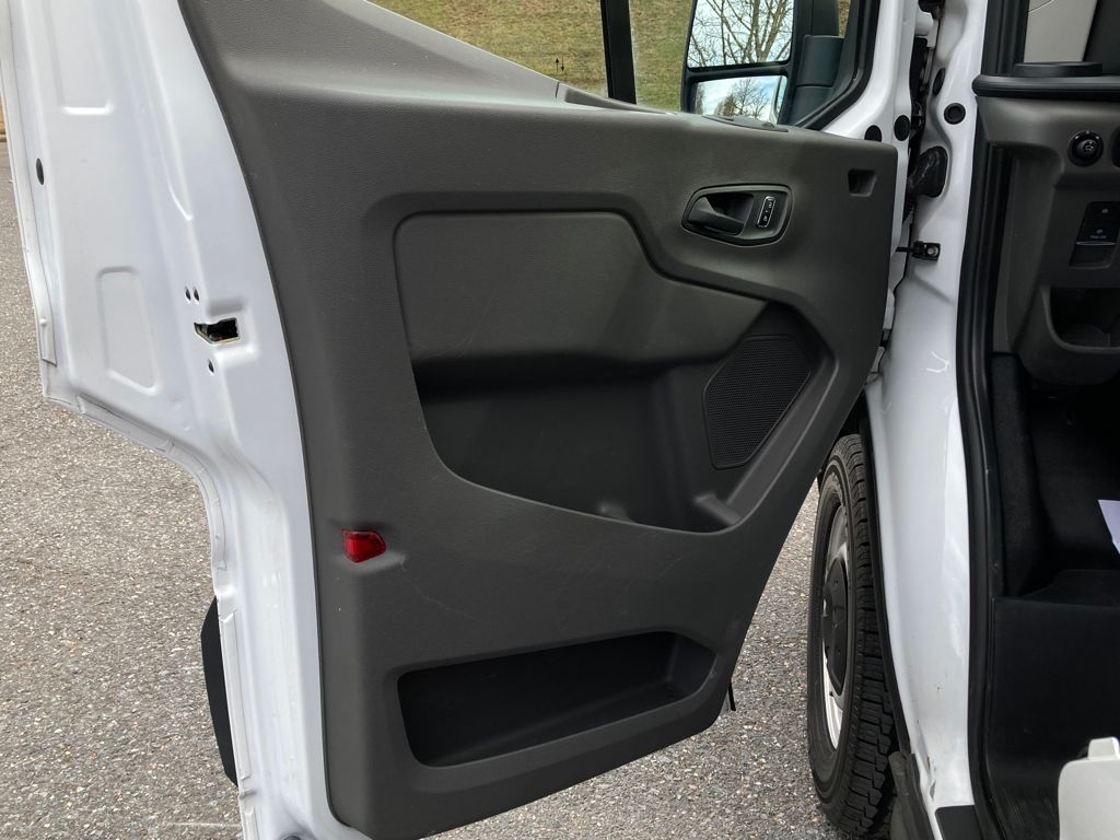 2023 Ford Transit-250 Cargo Van 