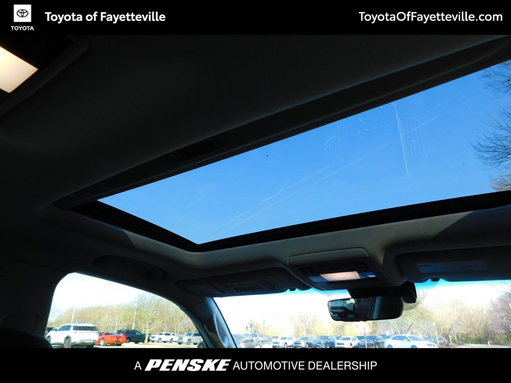 Thumbnail: 2019 Toyota Land Cruiser - 6