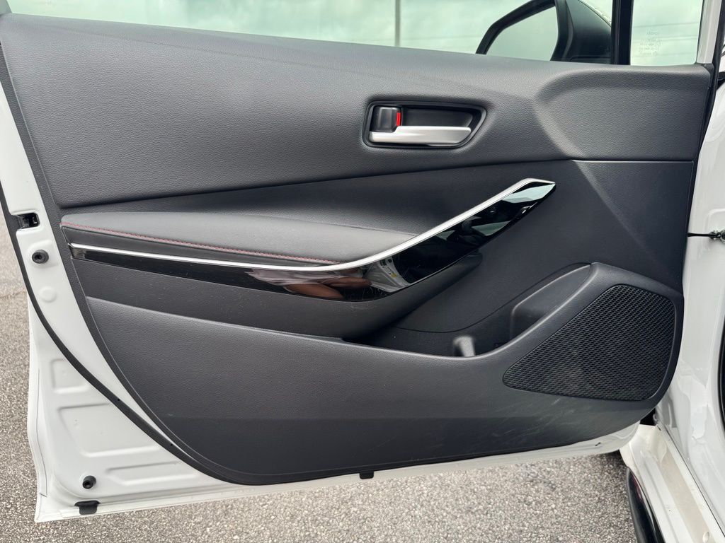 2023 Toyota Corolla XSE Wind Chill Pearl - Jim Hudson Acura - Image 13