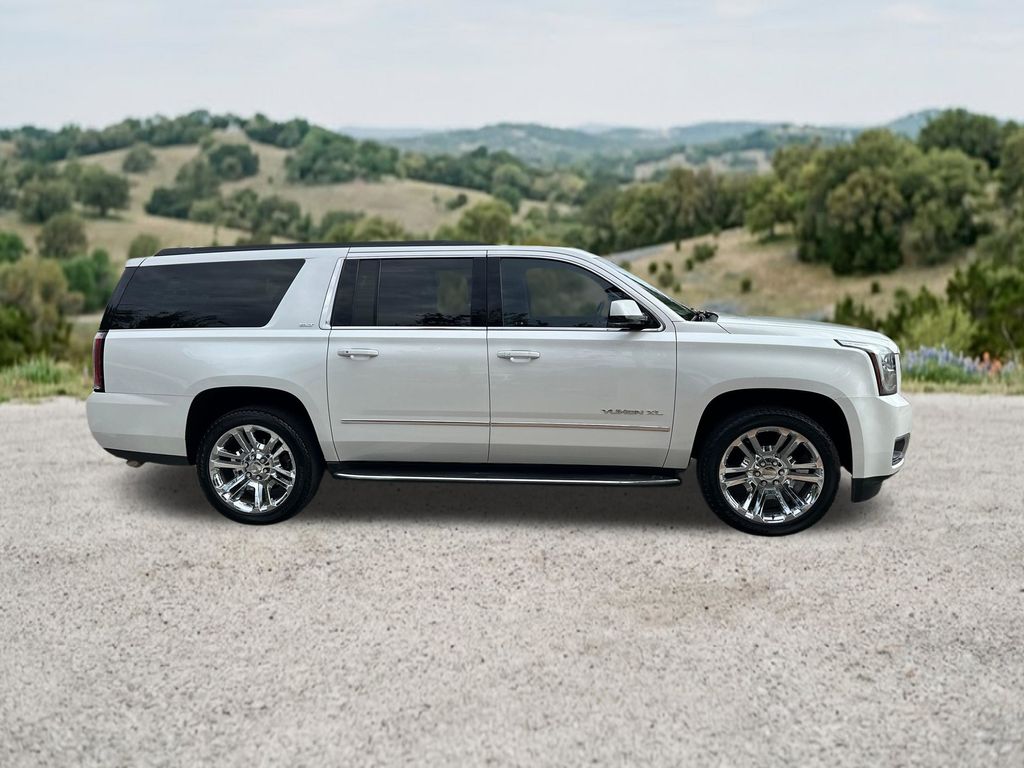 Used 2020 White GMC SLT image 11