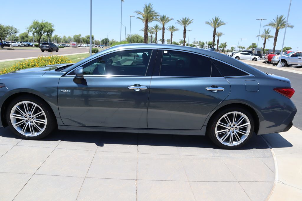 2021 Toyota Avalon Limited 8