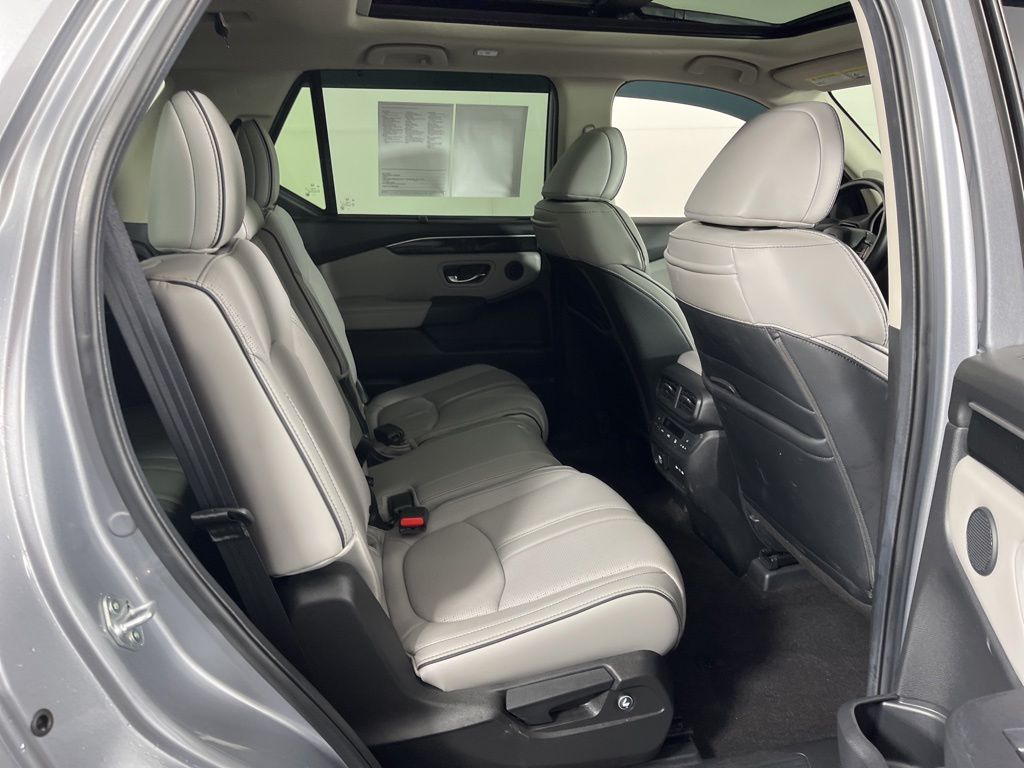 Thumbnail: 2024 Honda Pilot - 13