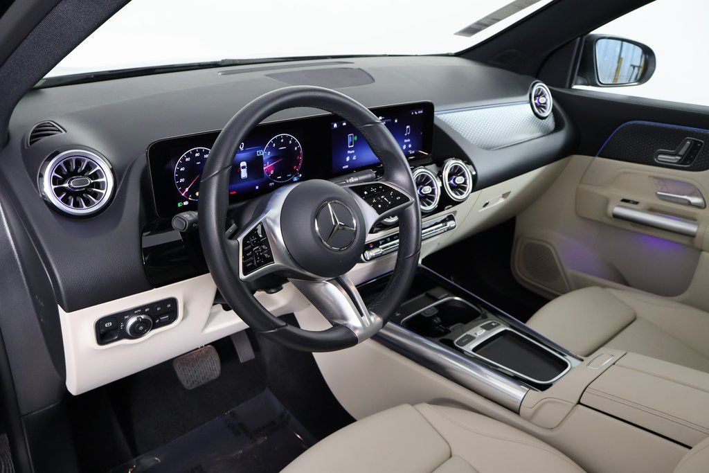 Thumbnail: 2025 Mercedes-Benz GLA - 7