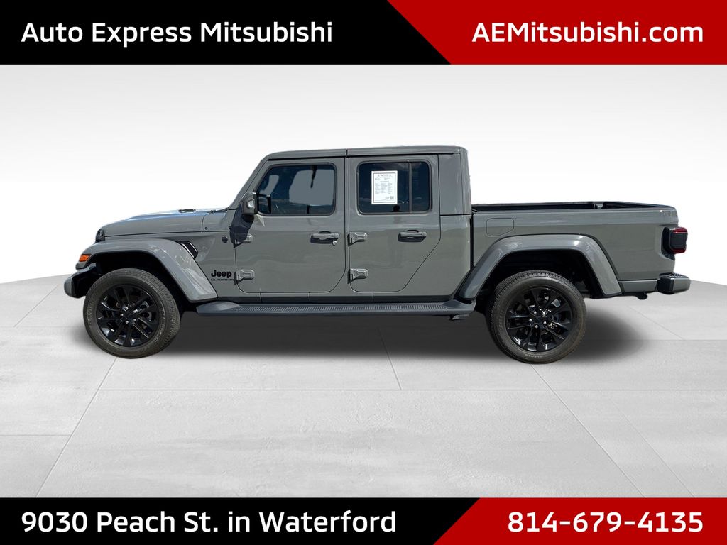 2022 Jeep Gladiator Overland - 3