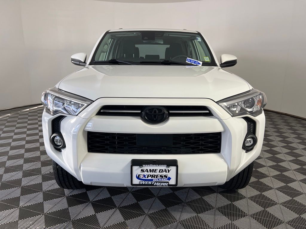 Used 2022 White Toyota Trail image 10