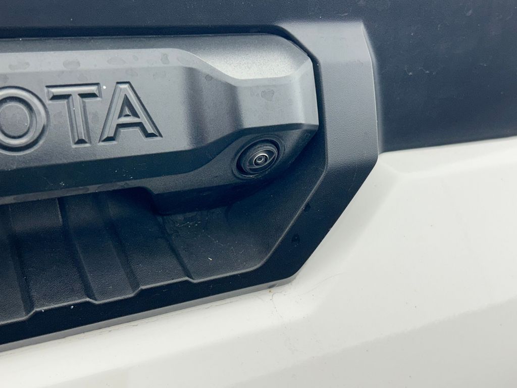 Used 2024 Wind Chill Pearl Toyota SR5 image 37