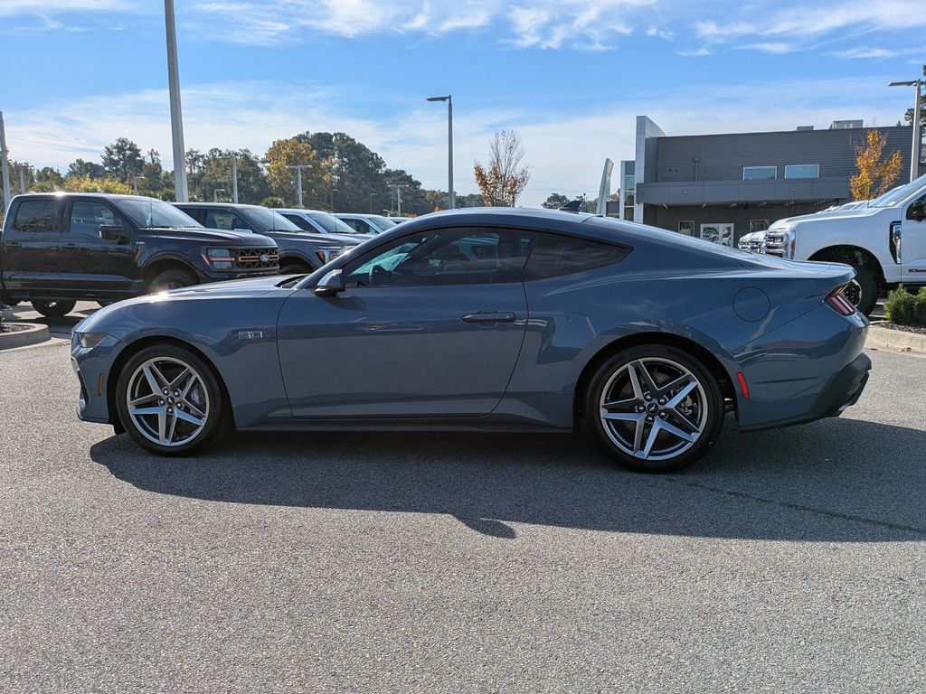 2025 Ford Mustang GT Premium Fastback