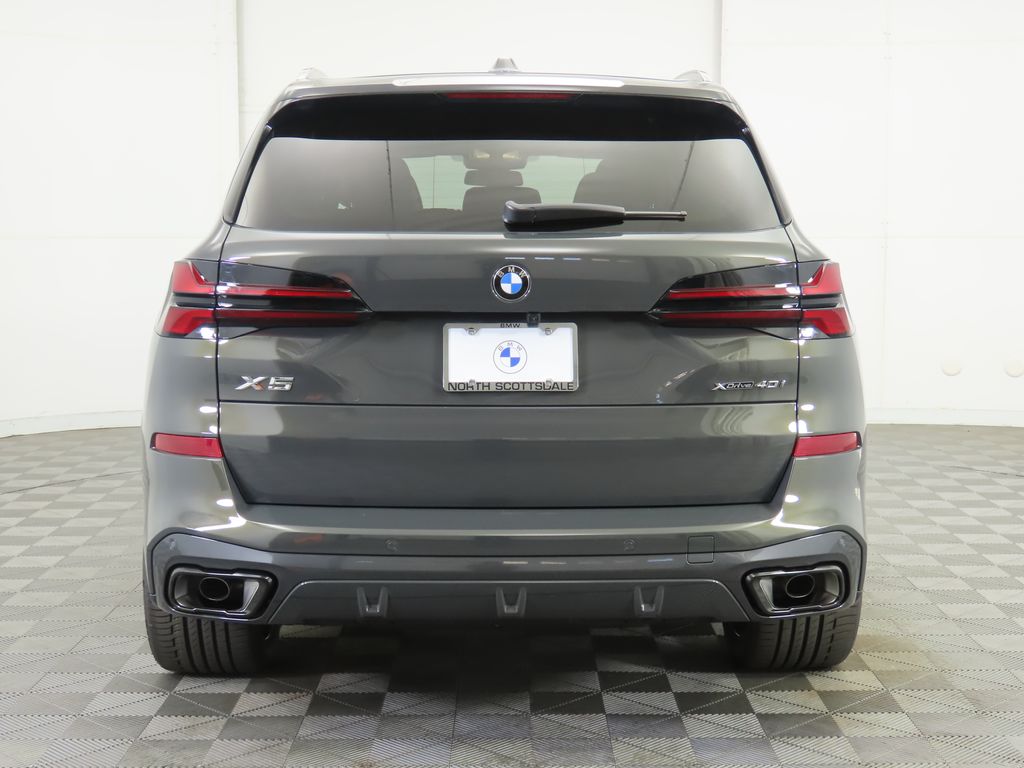 Thumbnail: 2026 BMW X5 - 6