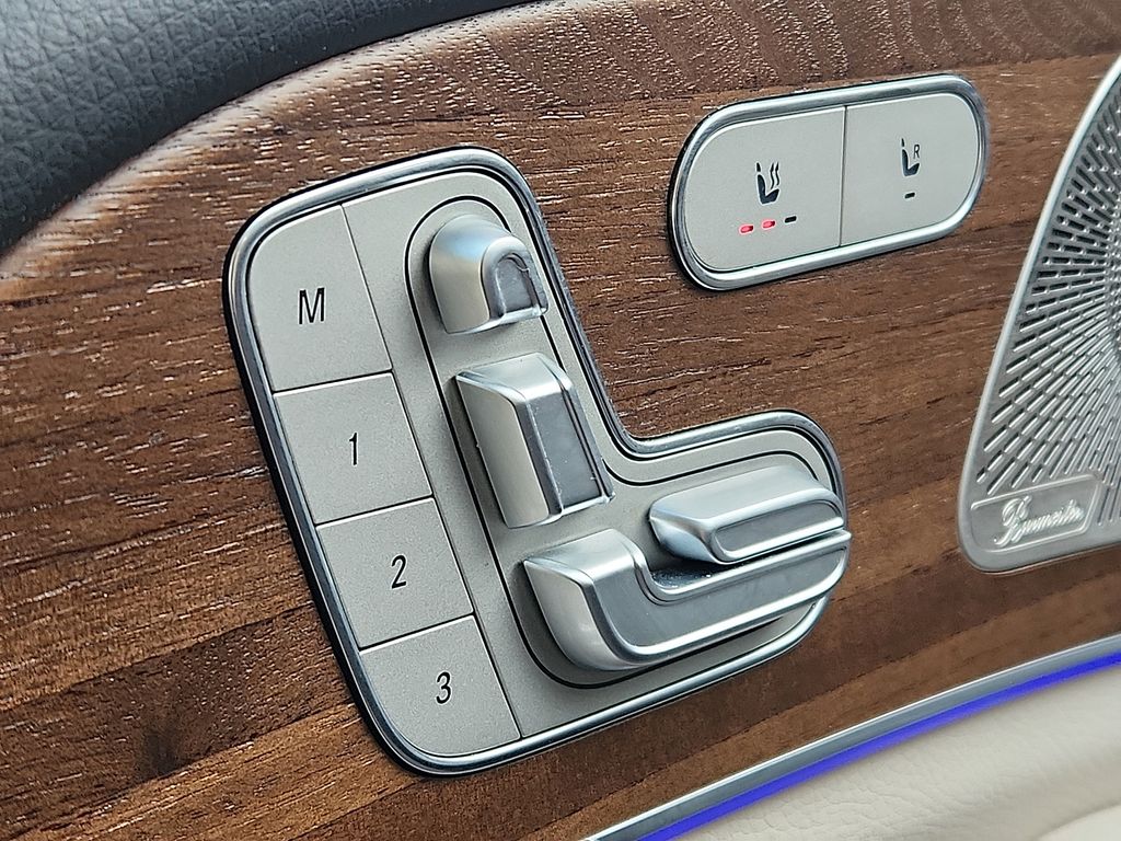 Thumbnail: 2022 Mercedes-Benz GLE - 24