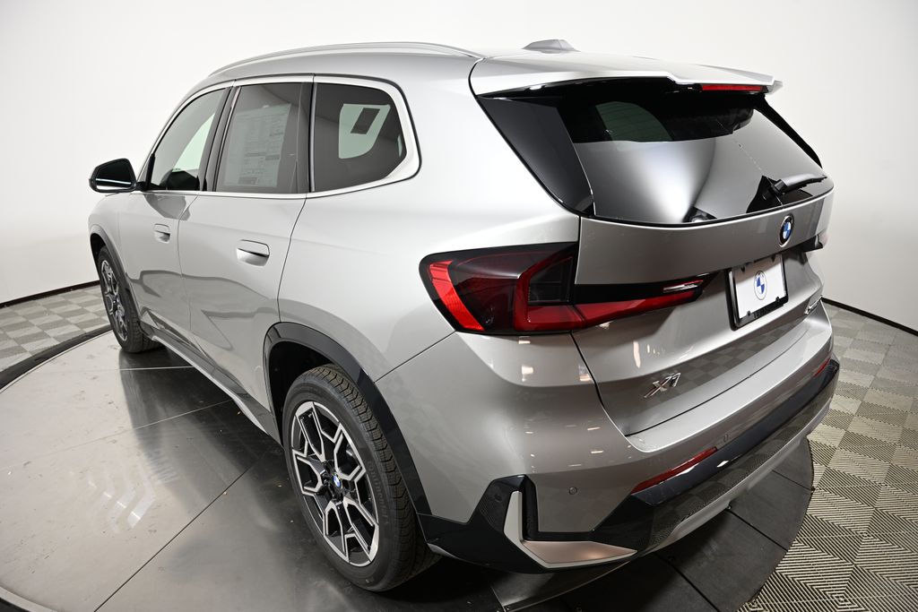 2025 BMW X1 xDrive28i 3