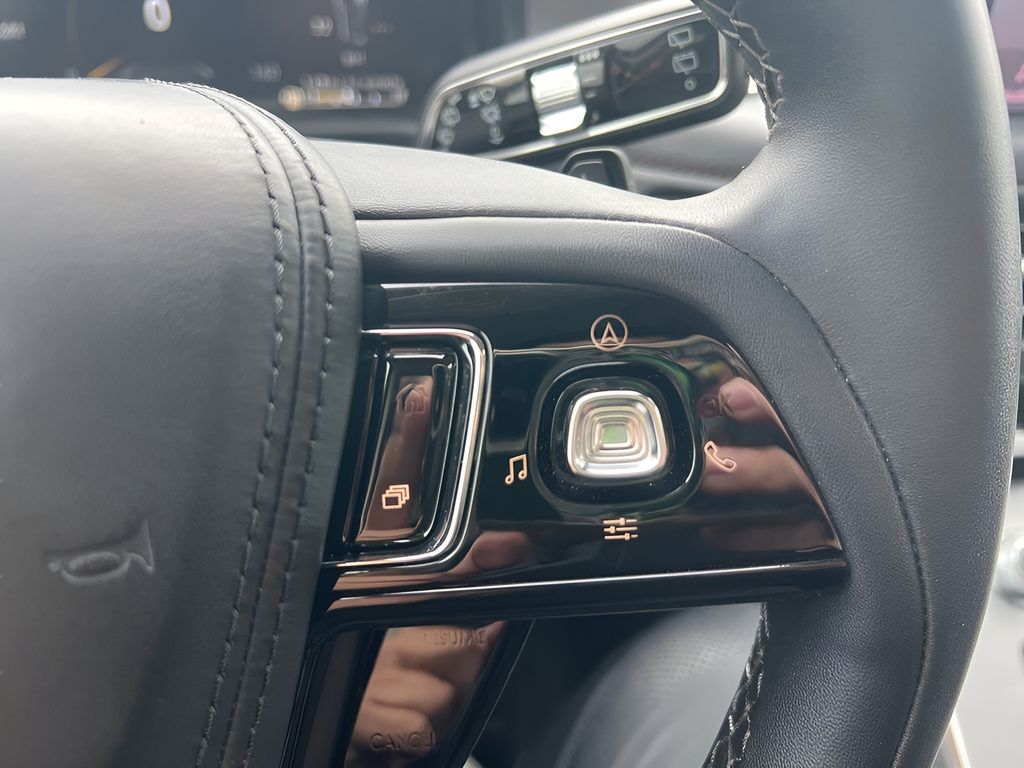 Used Car 2023 Lincoln Aviator  Standard For Sale Under $50,000 In Austin, Texas