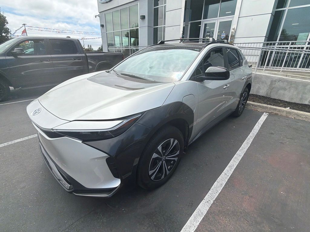 2024 Toyota bZ4X XLE
