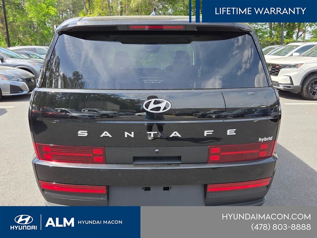 New 2026 Black Hyundai SE image 5
