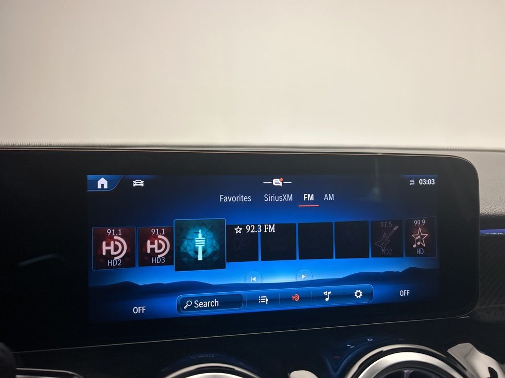 Thumbnail: 2026 Mercedes-Benz GLB - 17