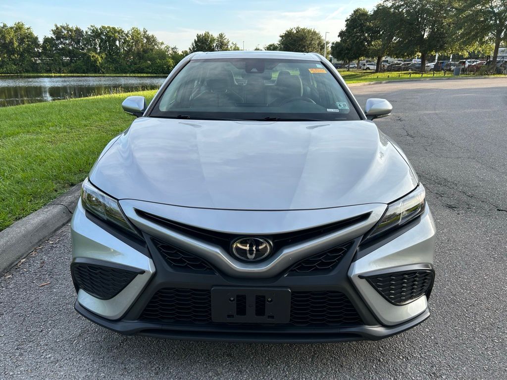 Thumbnail: 2022 Toyota Camry - 8