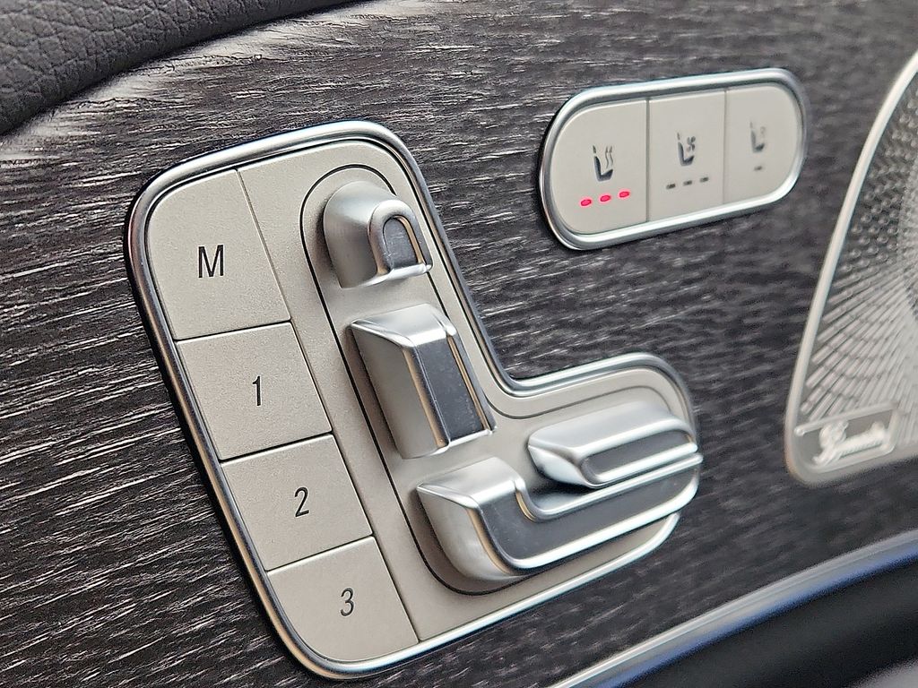 Thumbnail: 2026 Mercedes-Benz GLE - 15