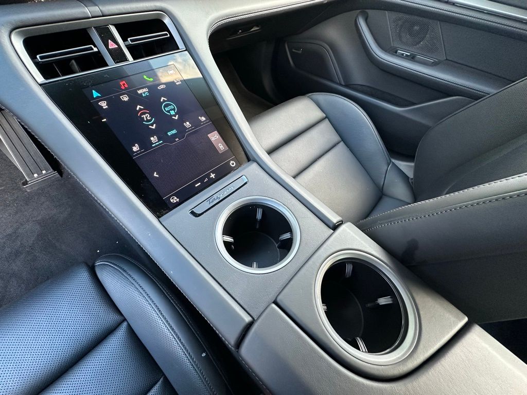 Thumbnail: 2025 Porsche Taycan - 26