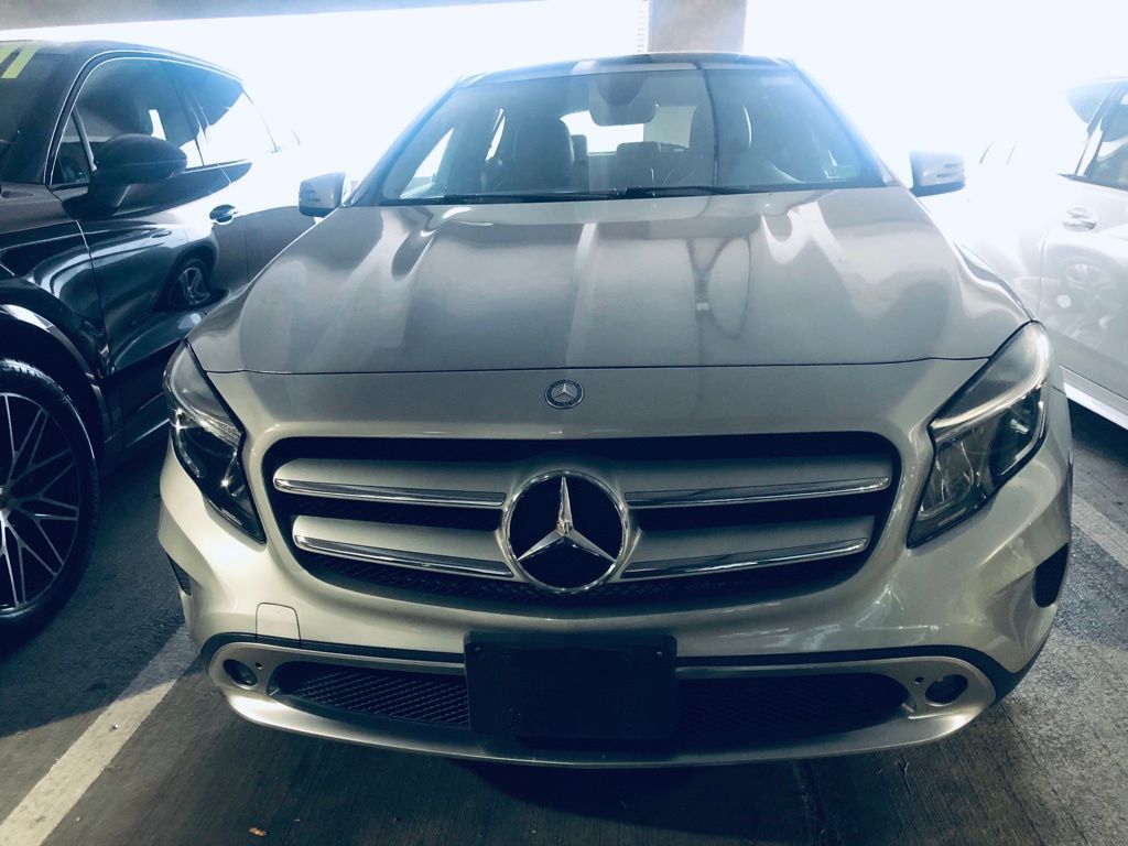 Thumbnail: 2017 Mercedes-Benz GLA - 2