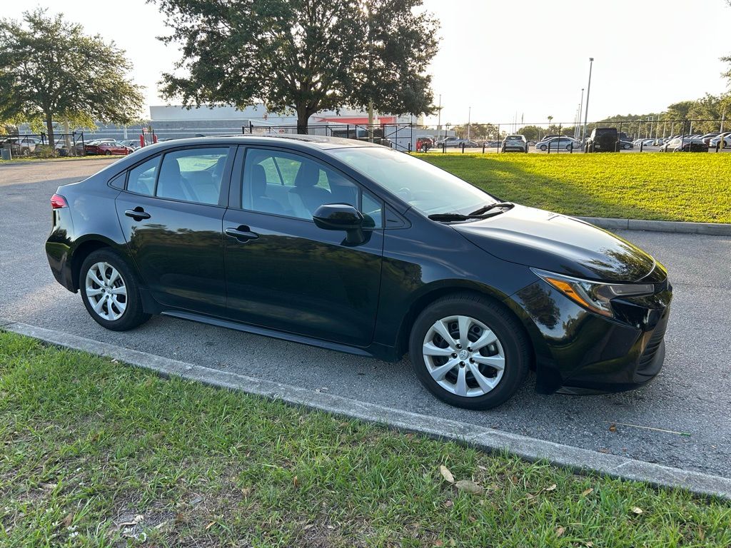 2024 Toyota Corolla LE 7