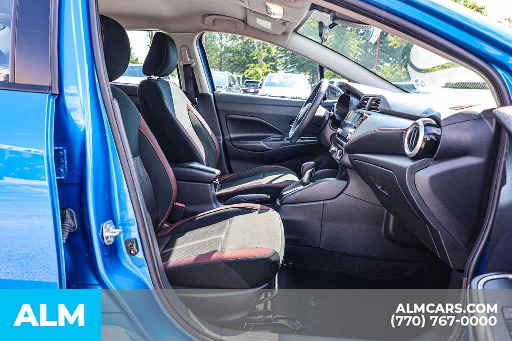 Used 2024 Blue Nissan 1.6 SR image 21