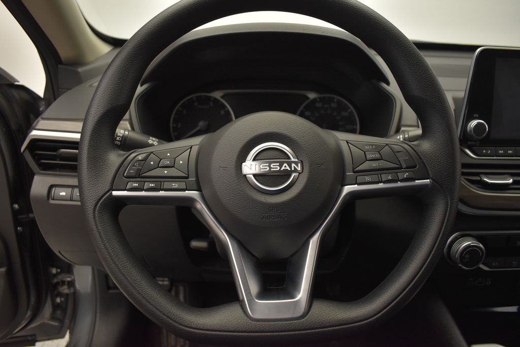 Thumbnail: 2024 Nissan Altima - 18