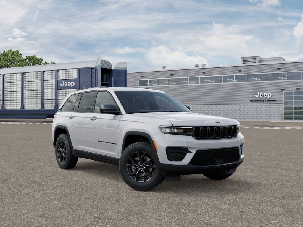 New 2025 White Jeep Altitude X image 5