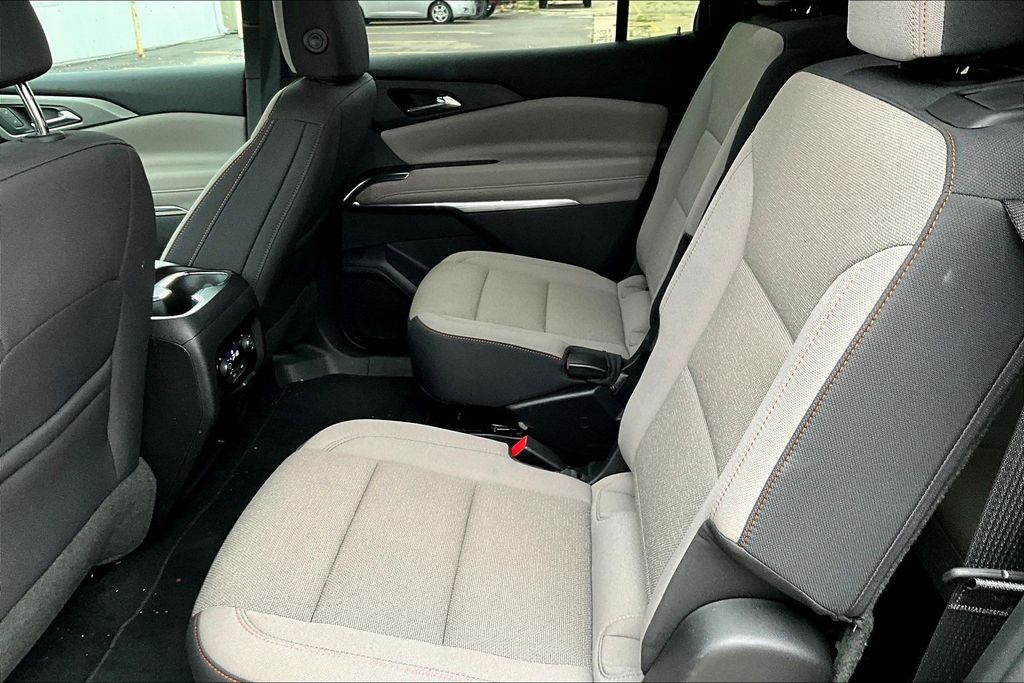 Used 2026 Chevrolet Traverse SUV