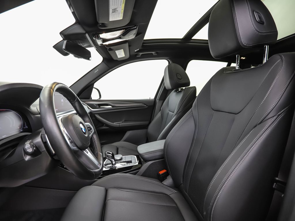Thumbnail: 2023 BMW X3 - 11