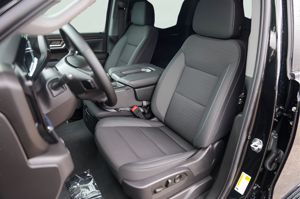 Used Car 2025 Chevrolet Silverado 1500  Lt For Sale Under $50,000 In Austin, Texas