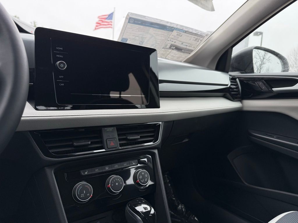 New 2026 White Volkswagen 1.5T S image 35