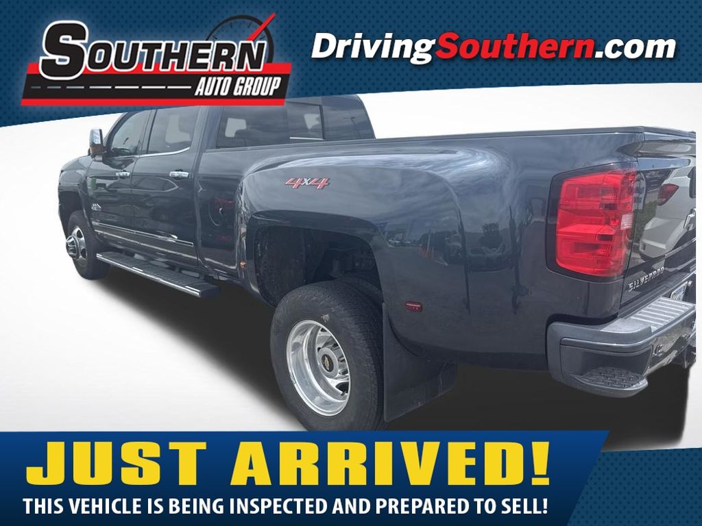 2019 Chevrolet Silverado 3500HD High Country