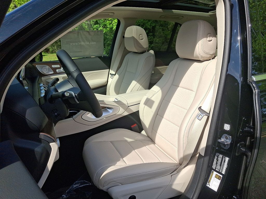 2025 Mercedes-Benz GLE 350 11