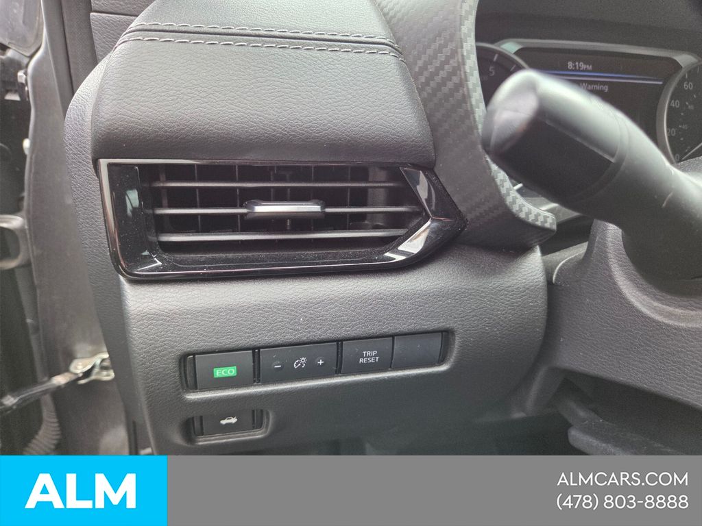 Used 2024 Gray Nissan SV image 27