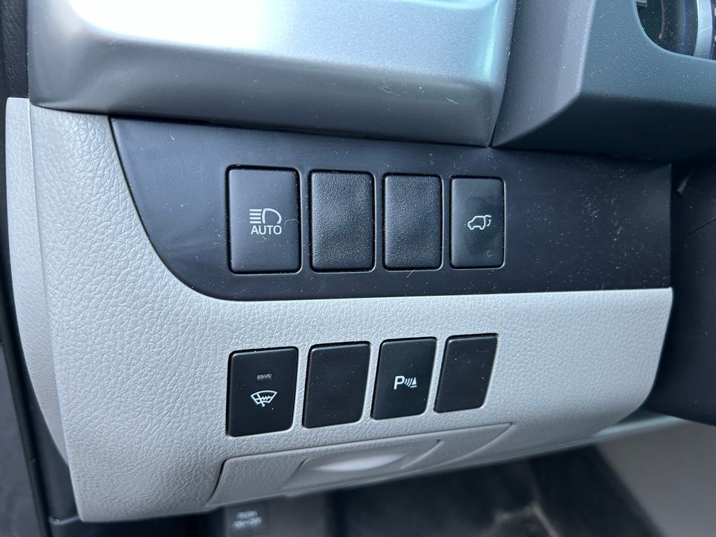 2019 Toyota Highlander Limited 19
